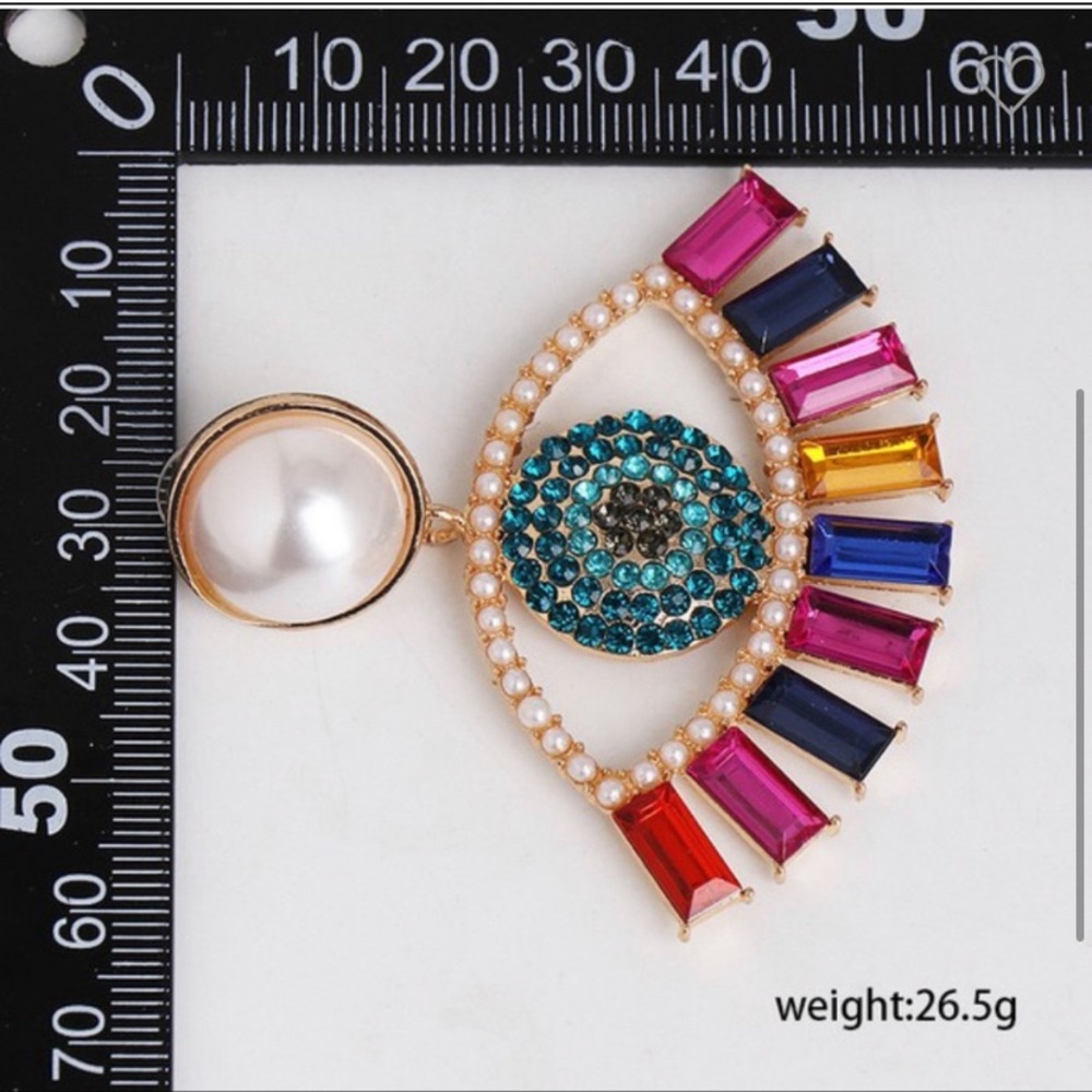Rhinestone Evil's eye earrings in White and gold - Picture 4 of 5